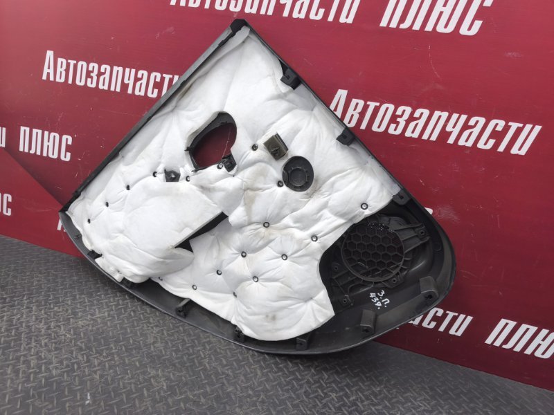 Обшивка боковой двери