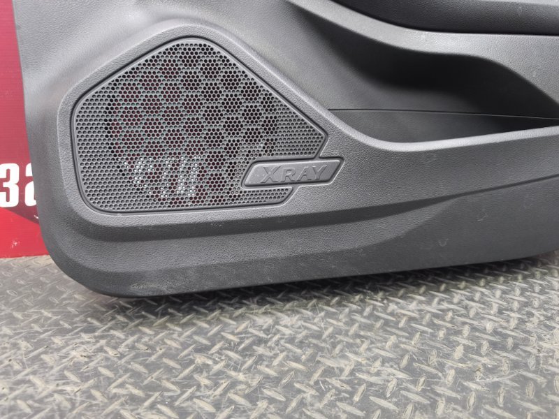 Обшивка боковой двери