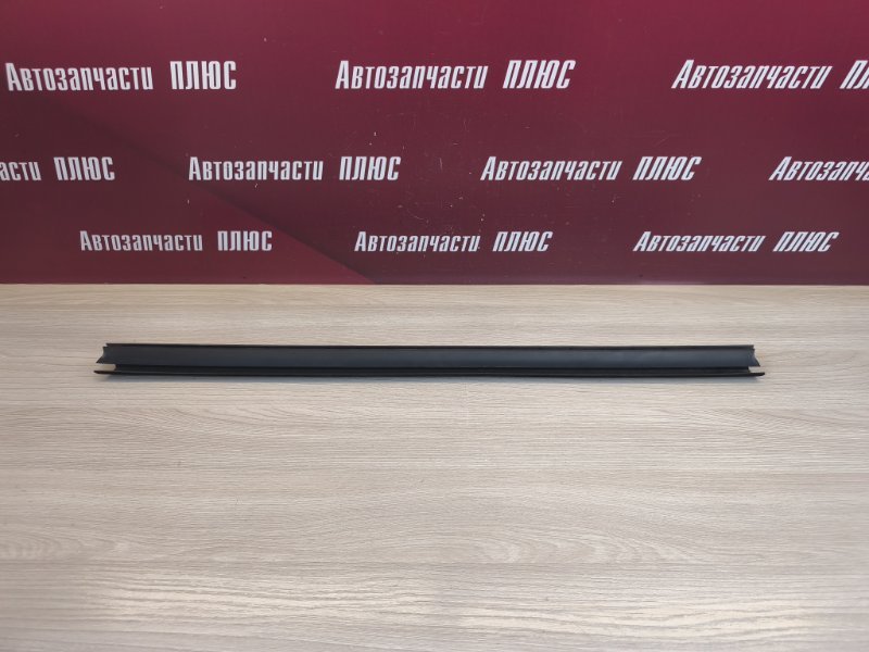 Уплотнитель стекла двери внутренний