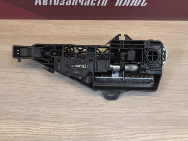 Ручка двери внешняя