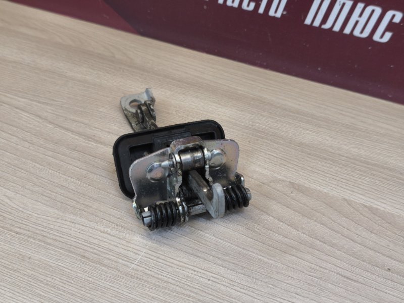 Ограничитель двери