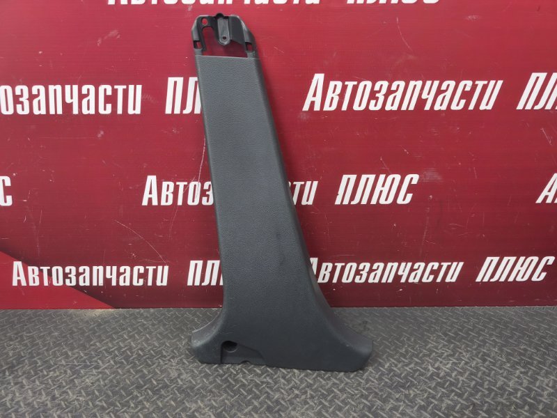 Обшивка средней стойки