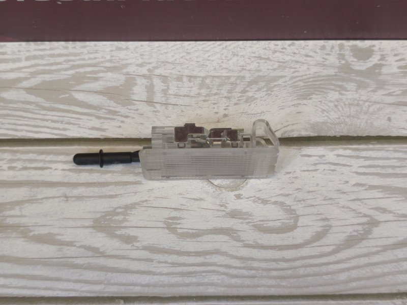 Плафон подсветки багажника