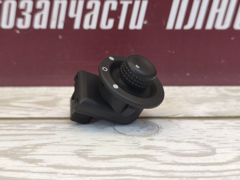 Блок регулировки зеркал