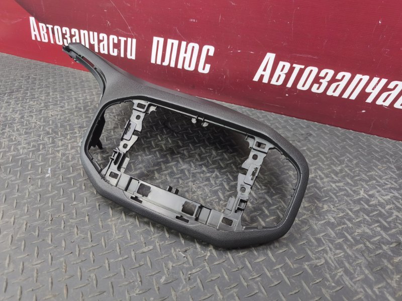 Верхняя накладка торпедо