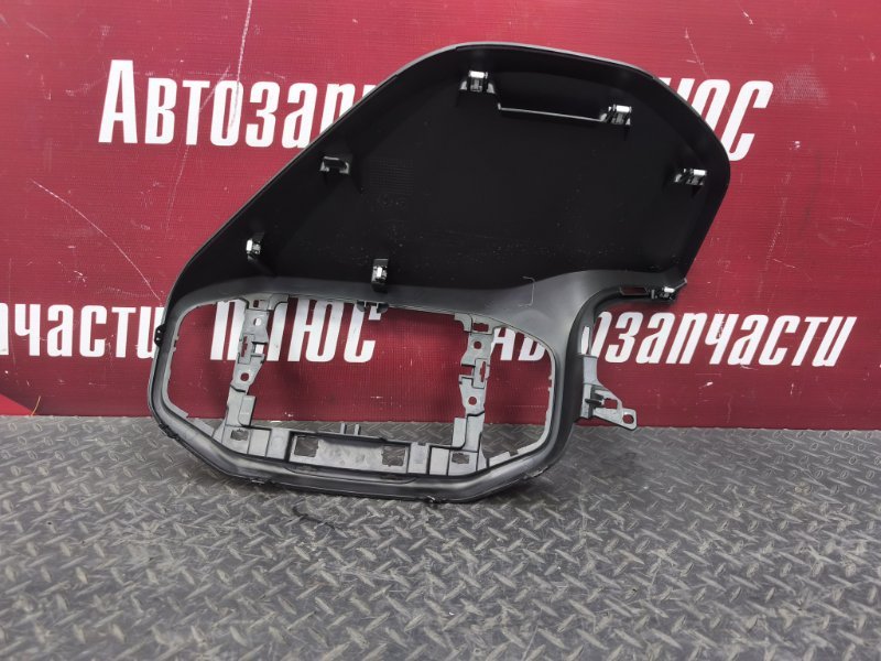 Верхняя накладка торпедо