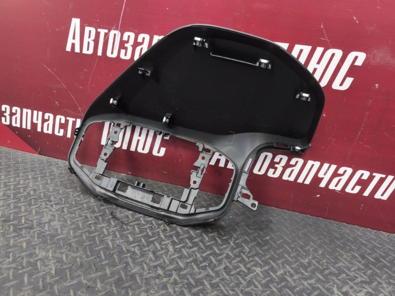 Верхняя накладка торпедо