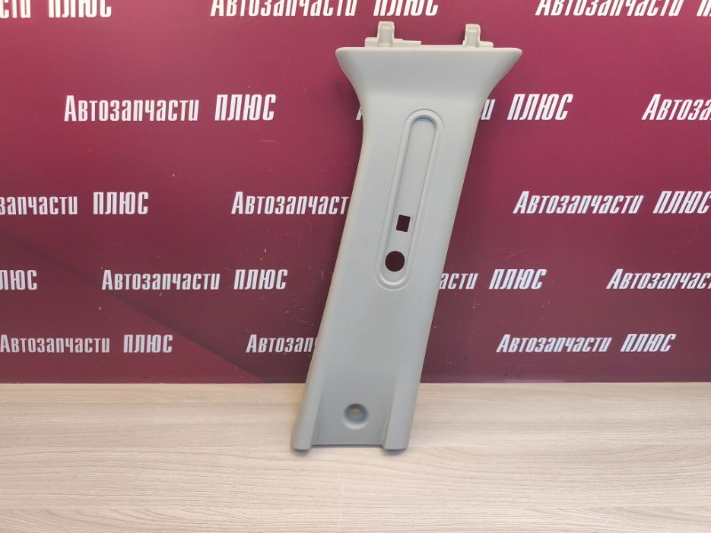 Обшивка средней стойки