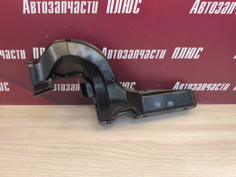 Воздуховод салона