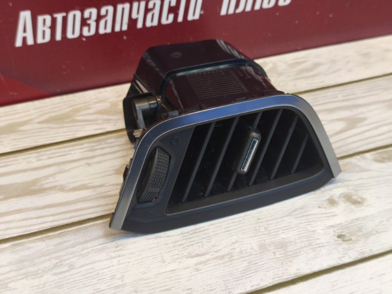 Воздушный дефлектор салона