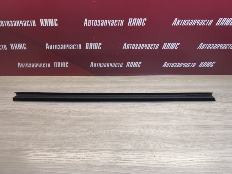 Уплотнитель стекла двери внутренний