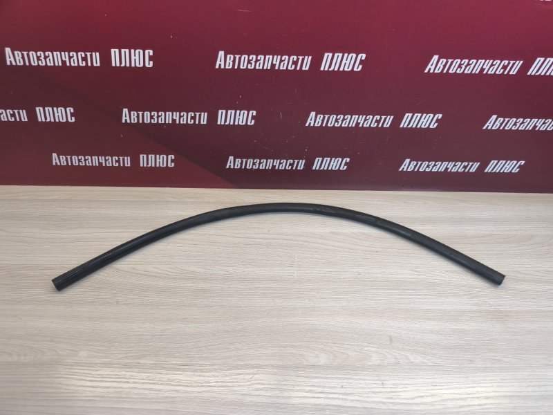 Уплотнительная резинка боковой двери
