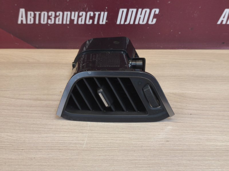 Воздушный дефлектор салона