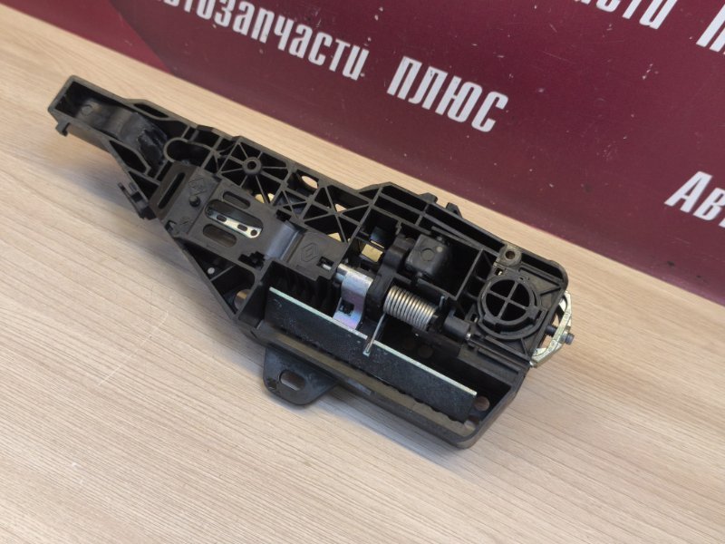 Ручка двери внешняя