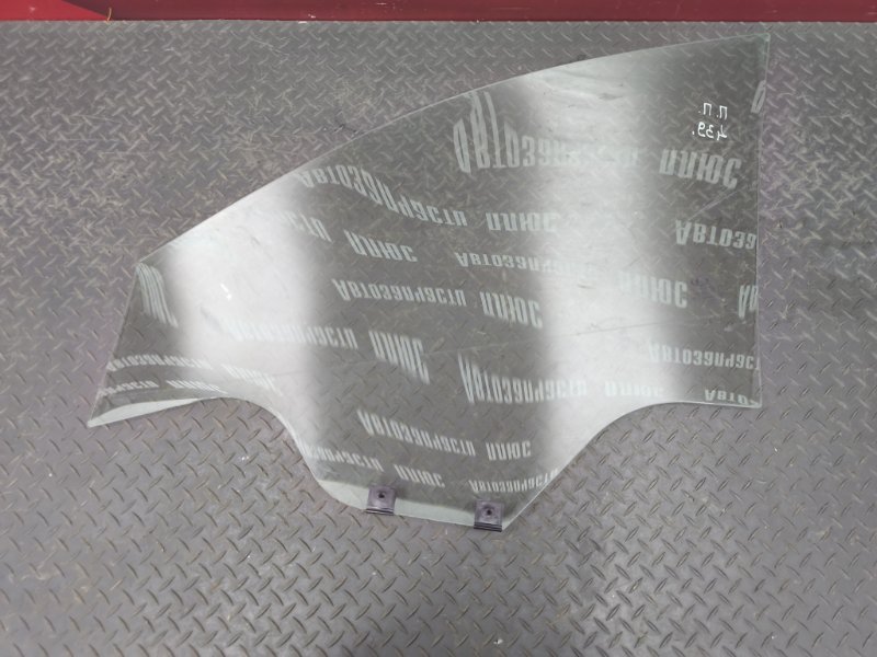 Стекло двери