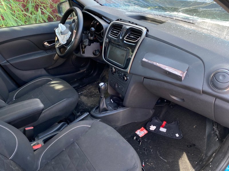 Машина в разбор