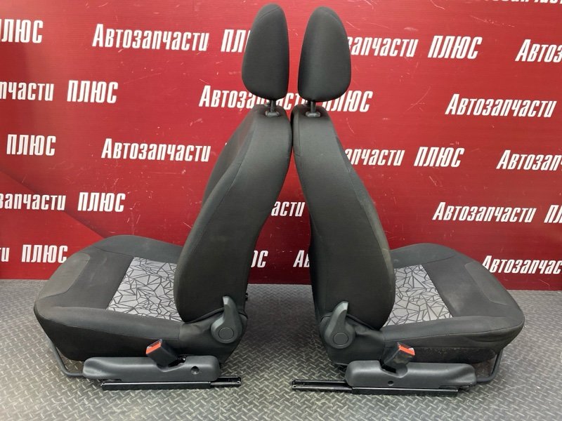 Сиденья комплект