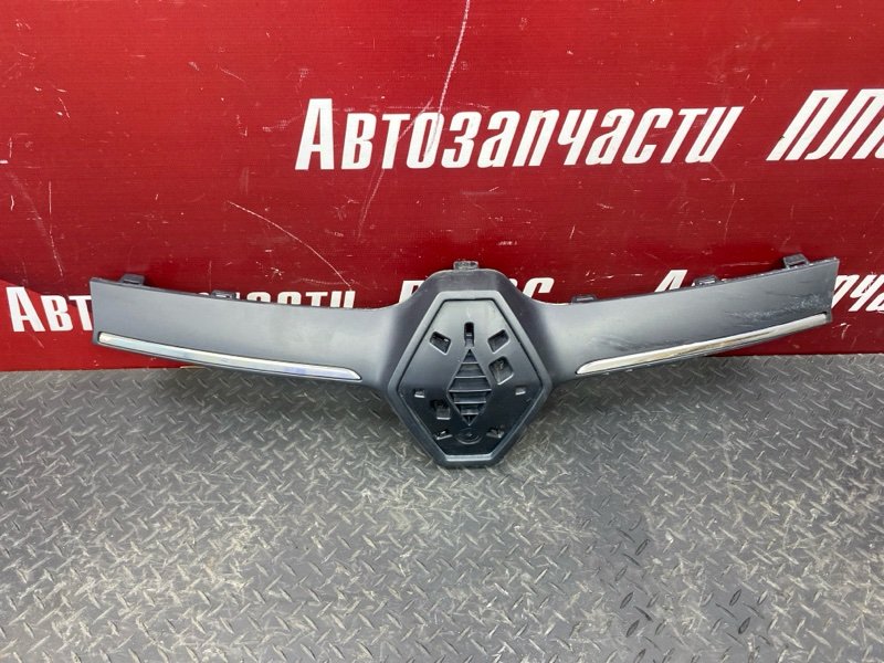 Накладка решетки радиатора