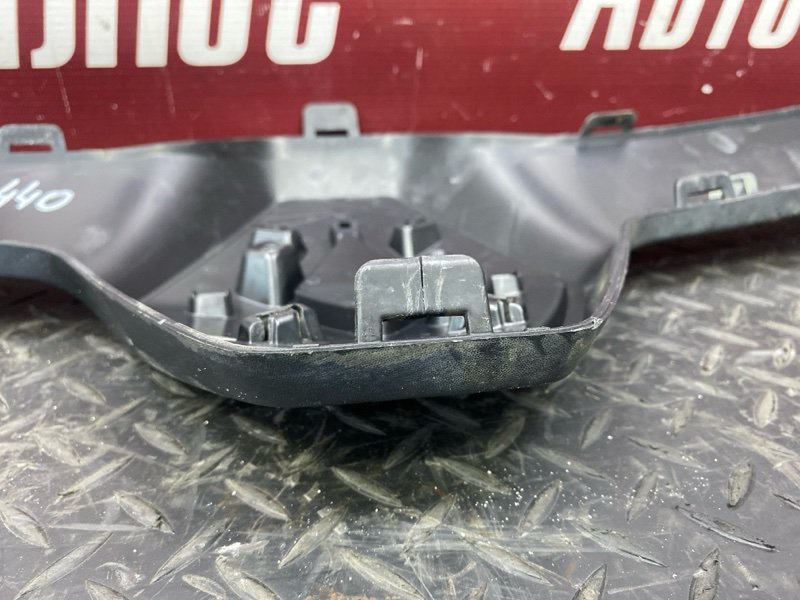 Накладка решетки радиатора