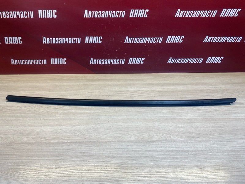 Уплотнитель стекла двери внешний