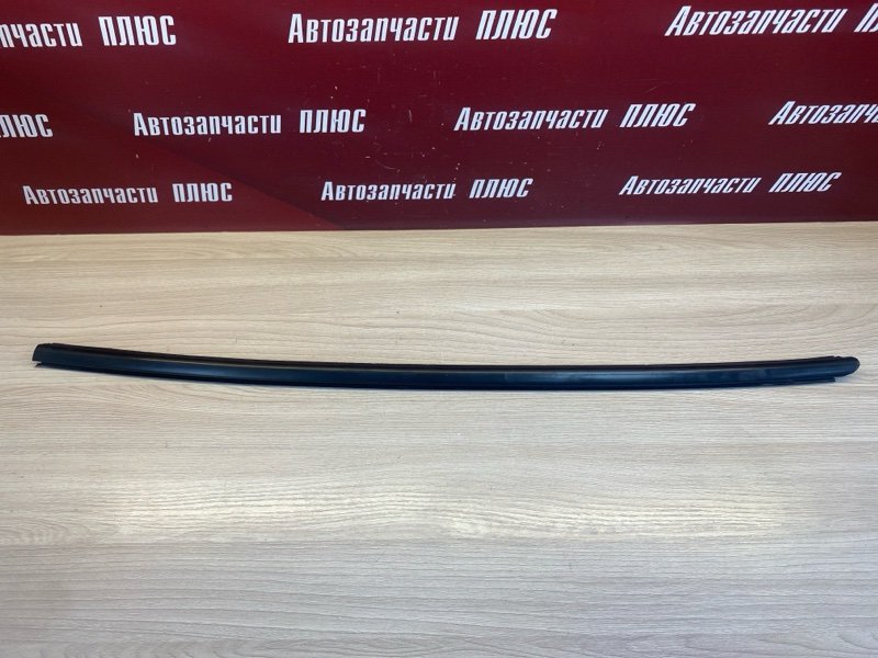 Уплотнитель стекла двери внешний