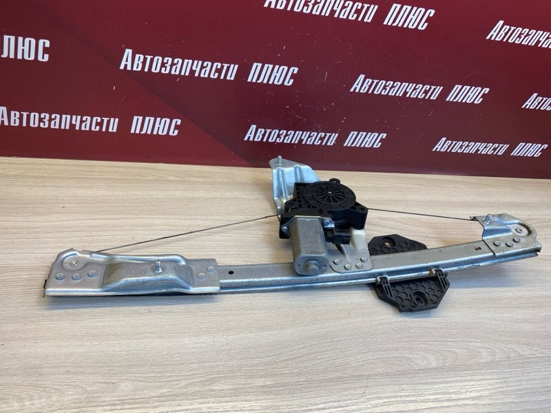 Стеклоподъемник    двери