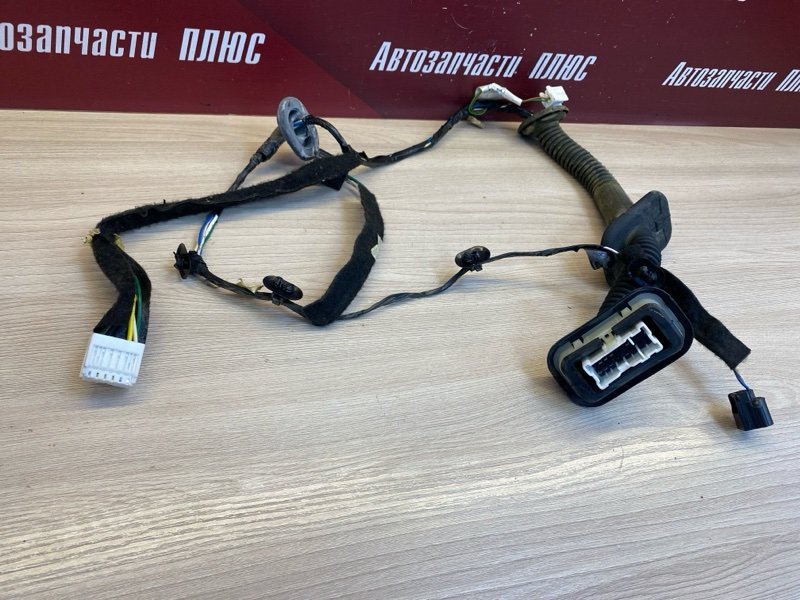 Проводка      двери