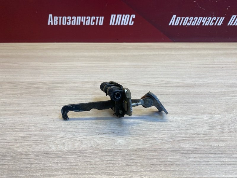 Ограничитель      двери