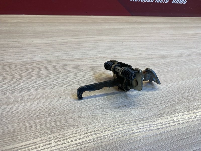 Ограничитель      двери