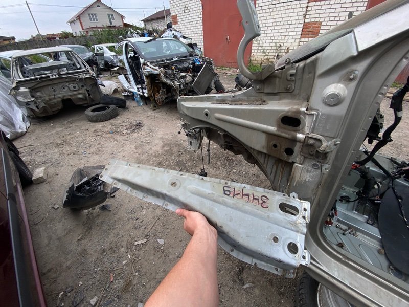 Усилитель лонжерона