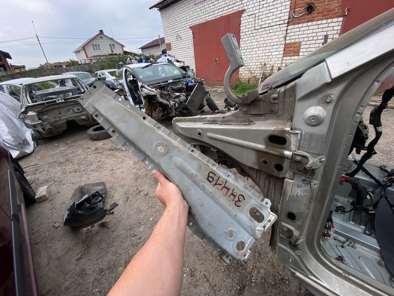 Усилитель лонжерона