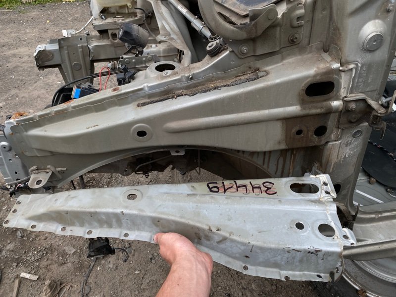 Усилитель лонжерона