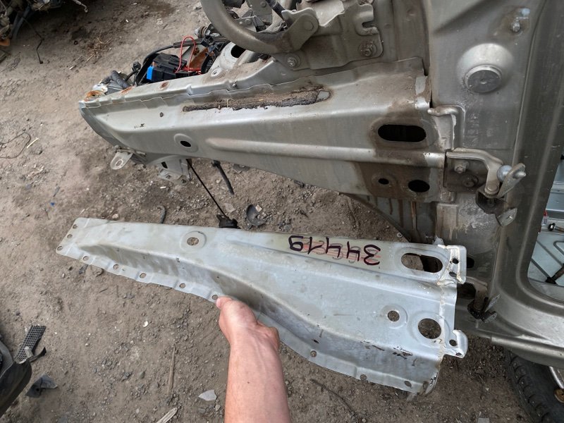 Усилитель лонжерона