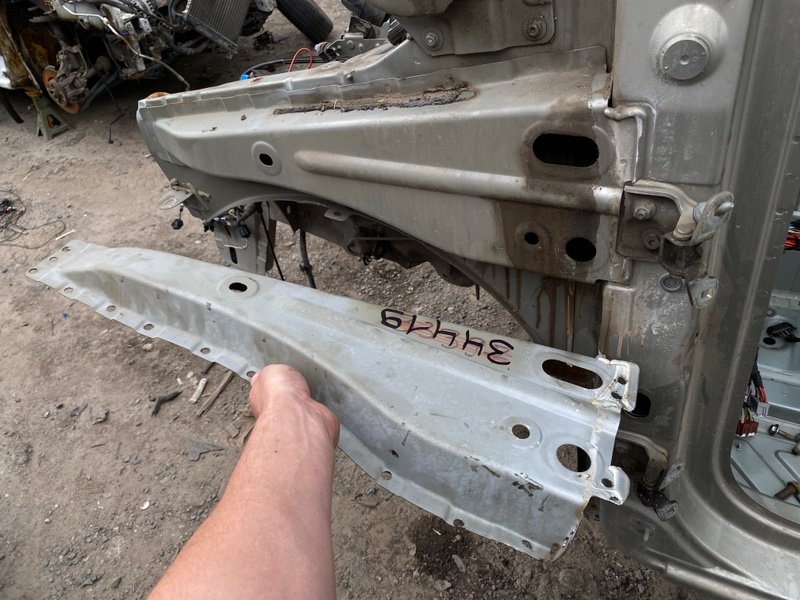 Усилитель лонжерона