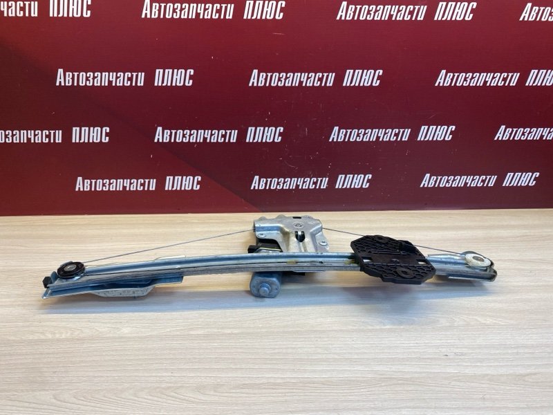 Стеклоподъемник    двери