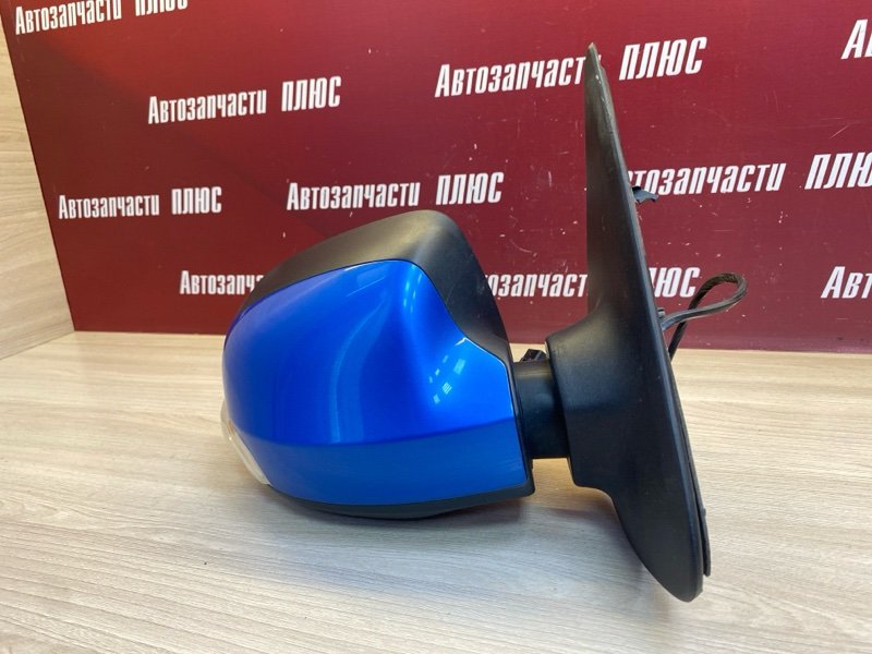 Зеркало заднего вида боковое