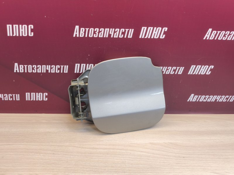 Лючок бензобака