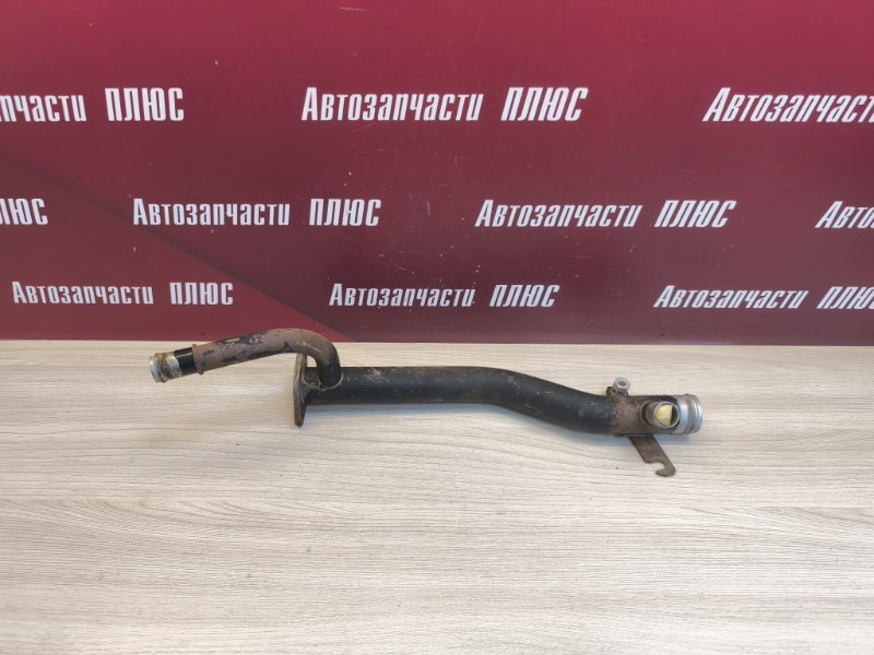 Трубка системы охлаждения