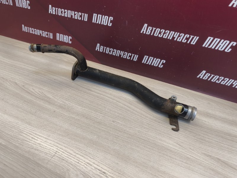 Трубка системы охлаждения