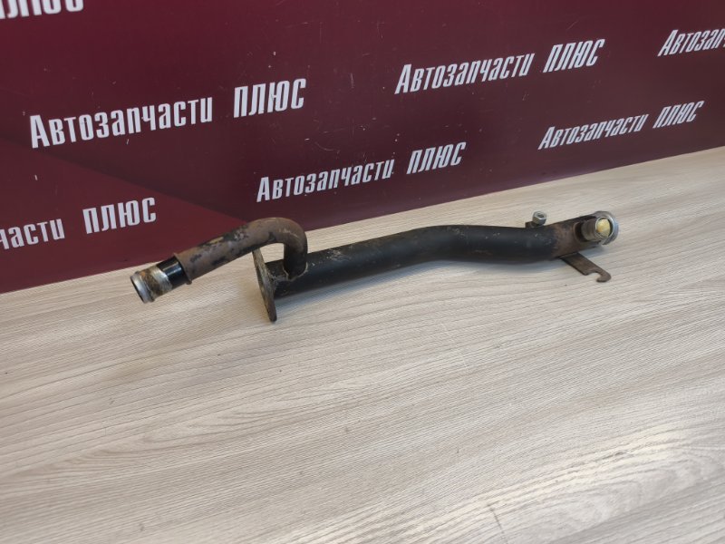 Трубка системы охлаждения