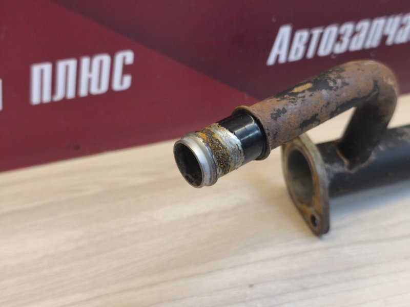 Трубка системы охлаждения