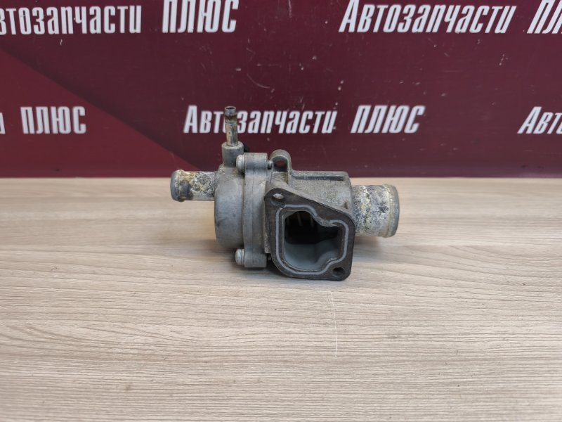 Термостат с корпусом