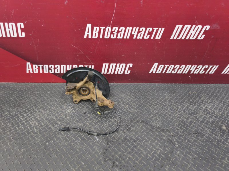 Кулак поворотный