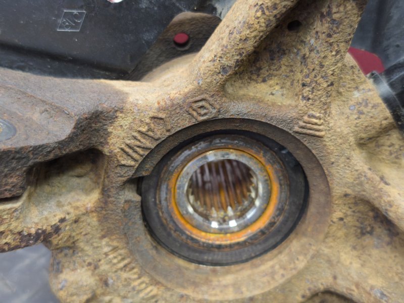 Кулак поворотный