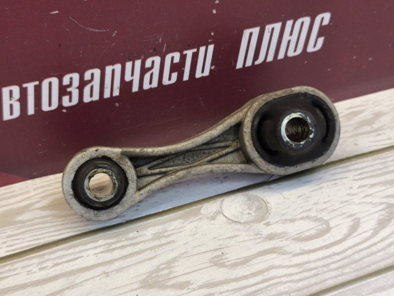 Опора двигателя