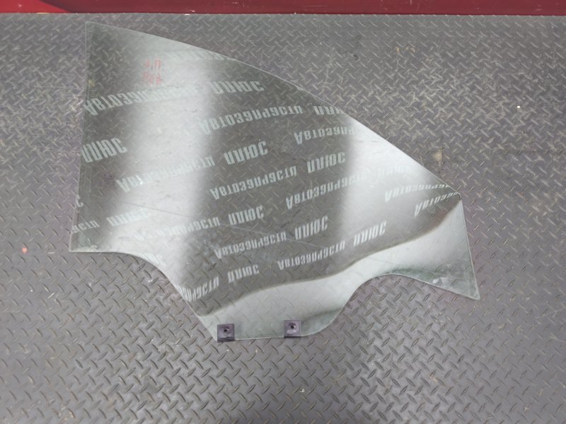 Стекло      двери