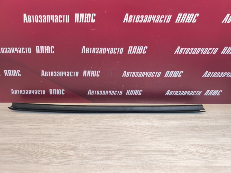 Уплотнитель стекла двери внутренний