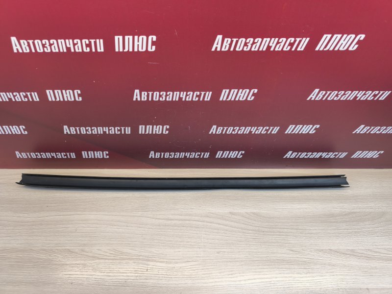 Уплотнитель стекла двери внутренний