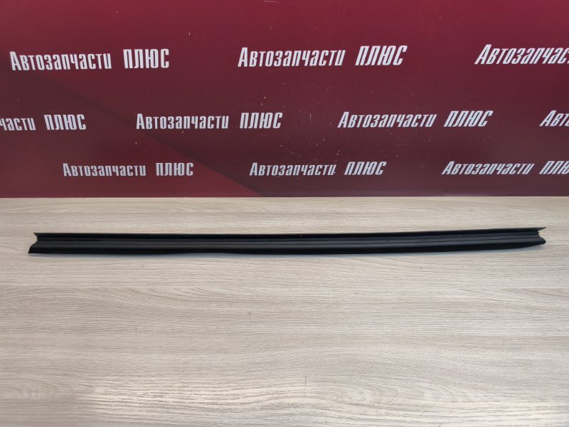 Уплотнитель стекла двери внутренний