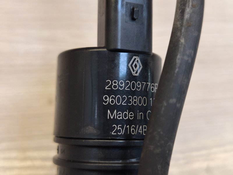 Моторчик бачка омывателя